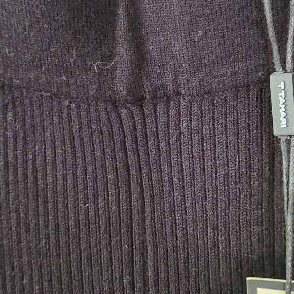NWT Tahari, size L, black pull on Knit pants - Picture 3 of 3